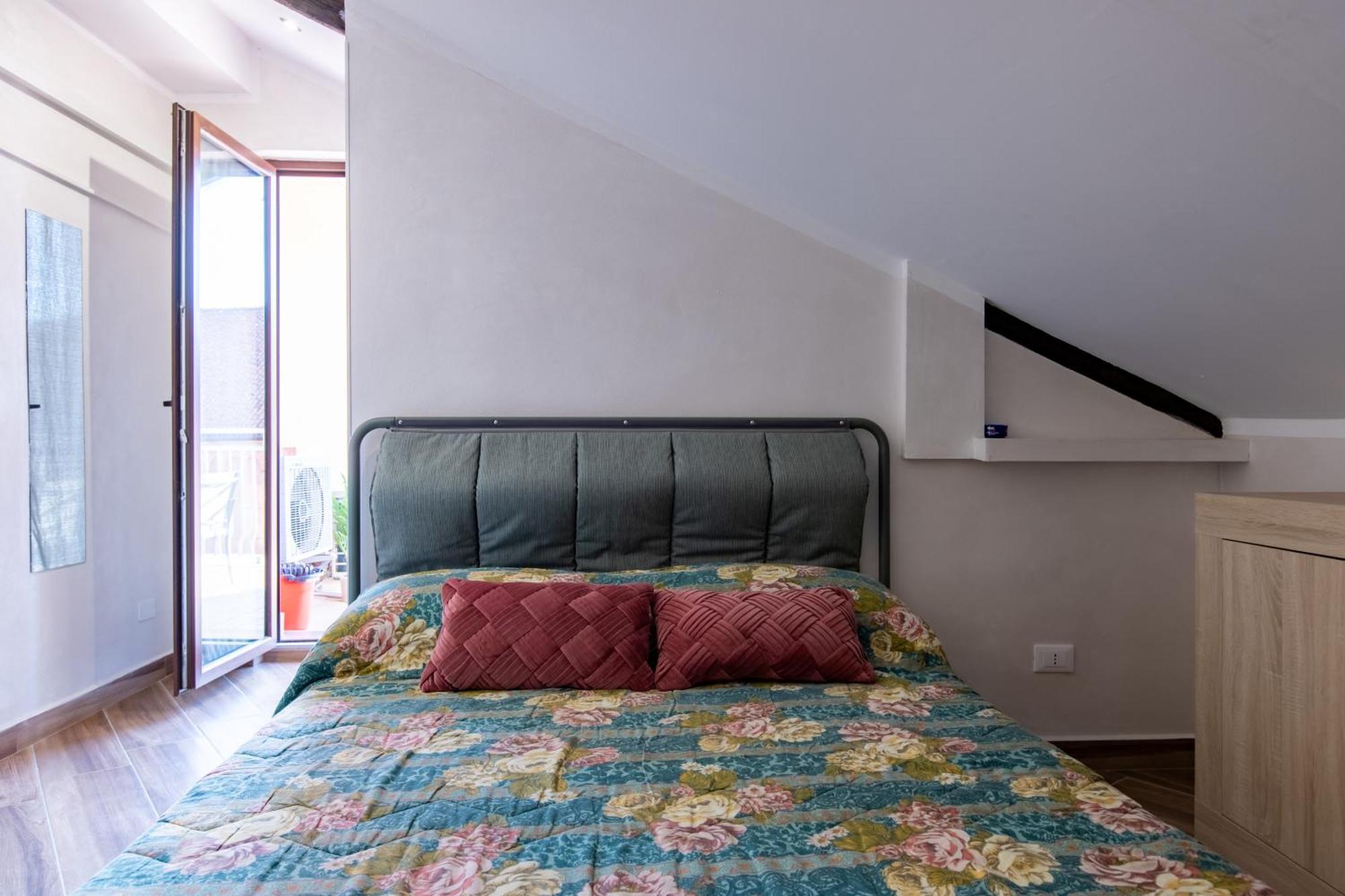 Attico Grand Terrace Appartement Alba  Buitenkant foto